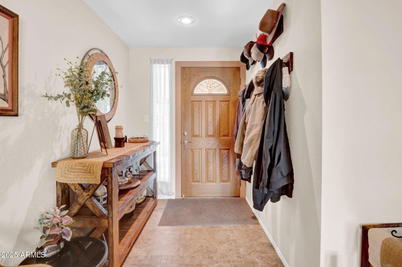 6-web-or-mls-4244 E Ashler Hill Dr-6