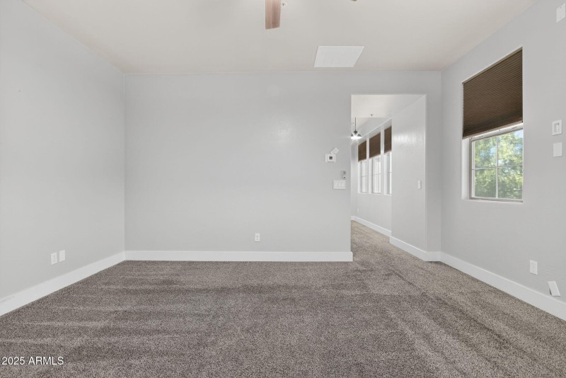 27-web-or-mls-081_a4m_CM