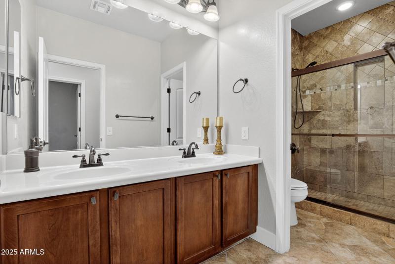 37-web-or-mls-109_a4m_CM