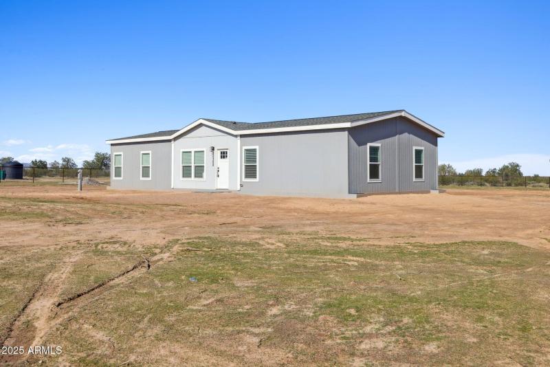 2-web-or-mls-50308-w-wildwood-rd