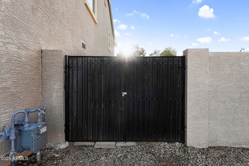 4-web-or-mls-5-print-2837 N Mystic Ct-7