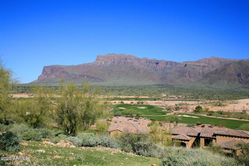 Superstition Mountian-Golf Course View