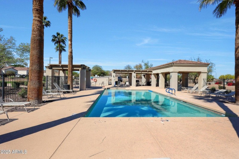 20251109155508024345000000-o