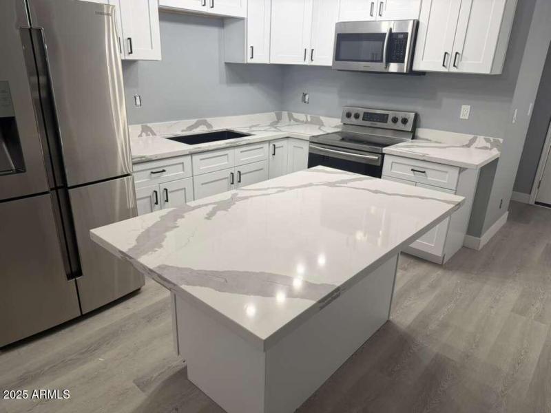 thumbnail_6a289db6-bc13-4e41-a97a-c75818