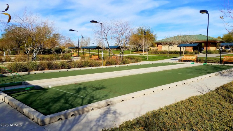 Sun City 18 bocce ball