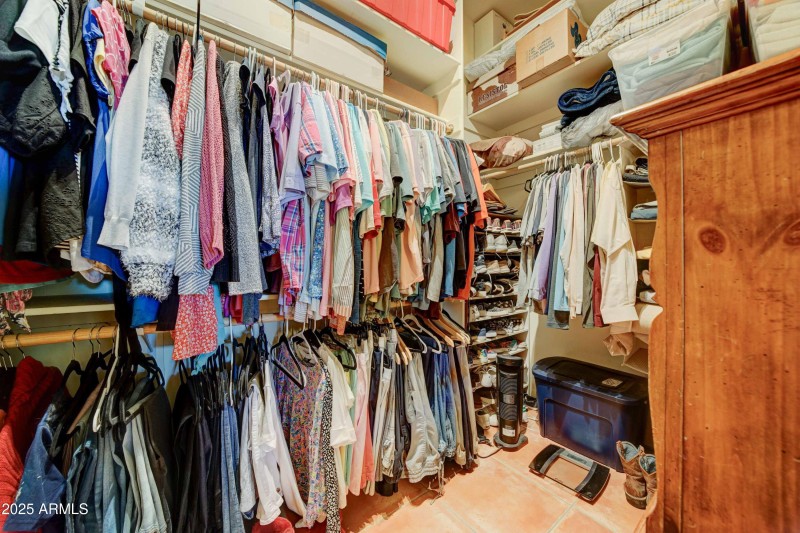 5098 E Fourth Ave-24