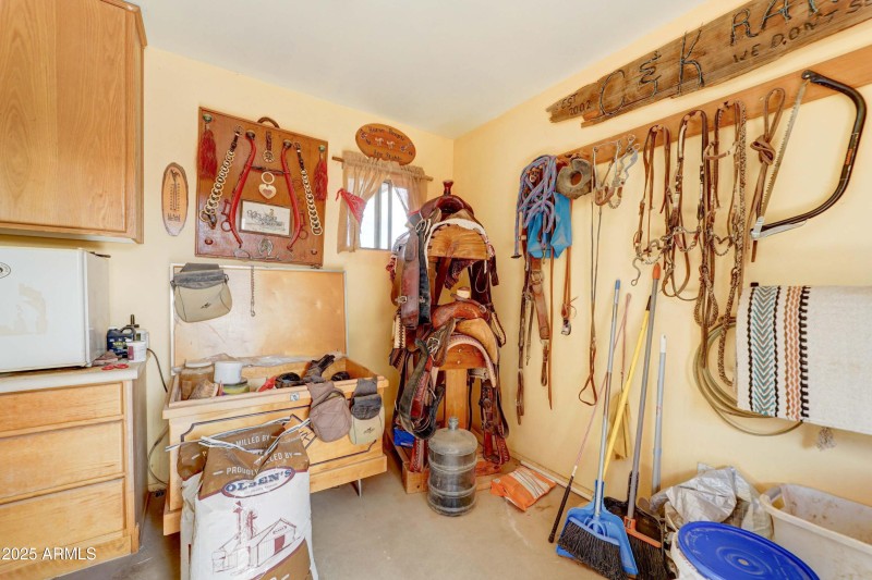 5098 E Fourth Ave-51