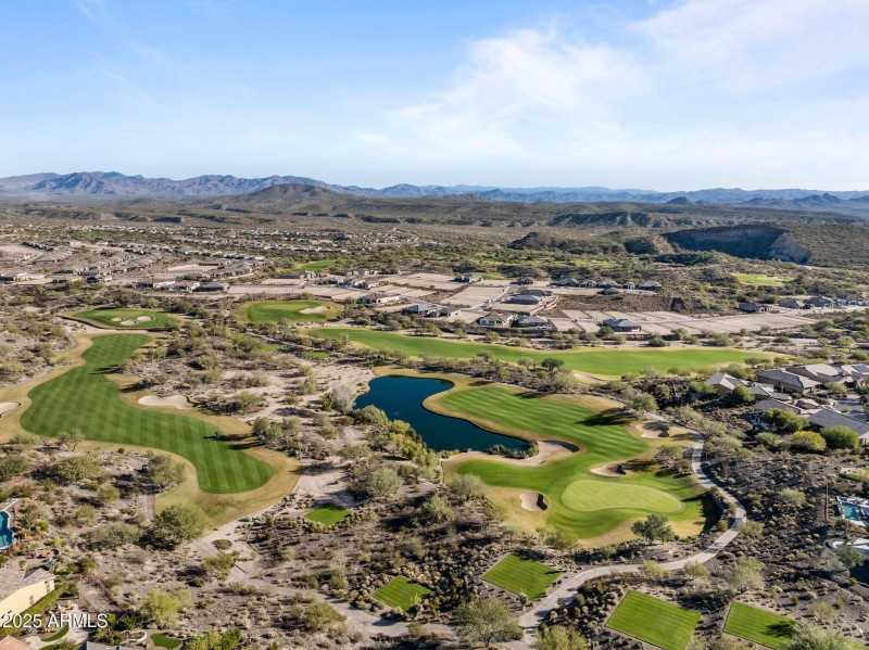 7-web-or-mls-DJI_20251201094608_0016_D