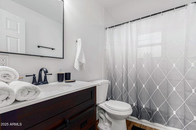 WhatsApp Image 2025-11-06 at 15.37.17 (3