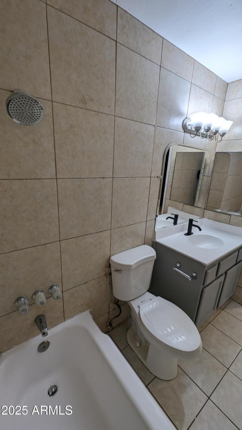 Unit C - Bathroom