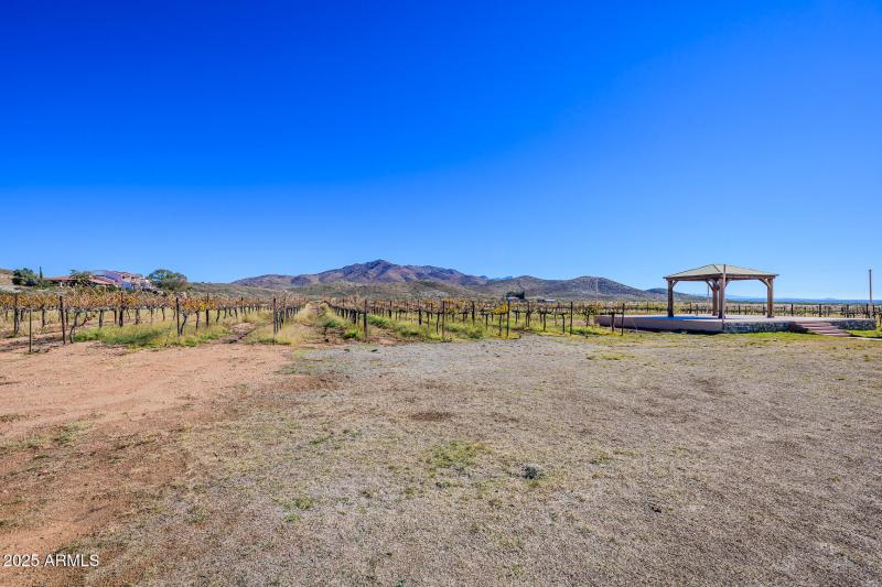 013 - 2909 E. Country Club Drive