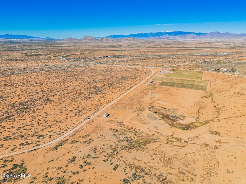 020 - 2909 E. Country Club Drive - Drone