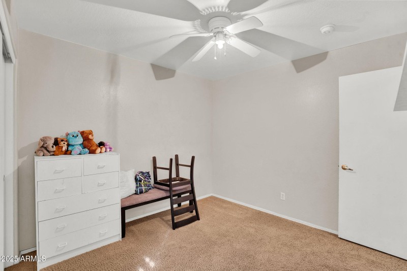 19-web-or-mls-16629 S 44th Pl-21