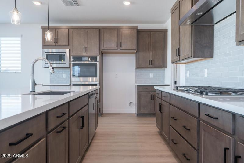 Tri Pointe Terraza 30 - Kitchen-3MLS