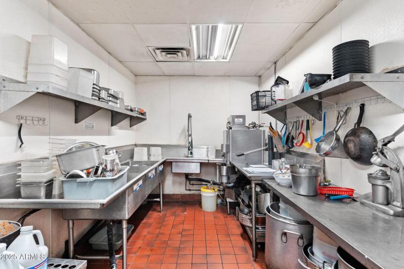 5037 W Thomas Rd - 27