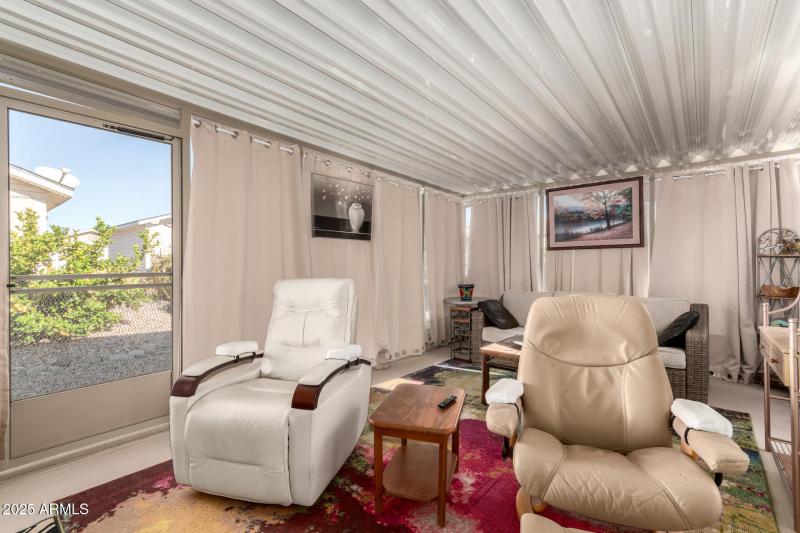 3301 S Goldfield Rd #2122