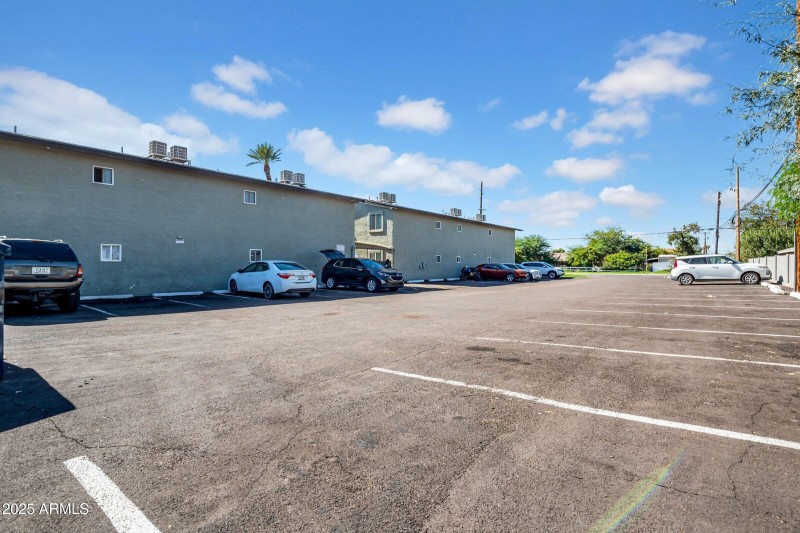 7-custom-2234 W Hazelwood St-7