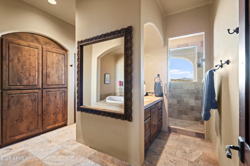 034-Primary Bathroom