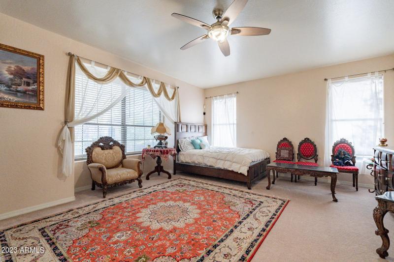 Flexroom, office, gameroom