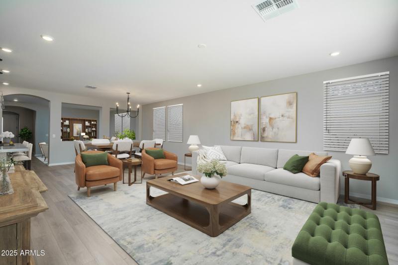 8VS) GREAT ROOM TO DINING