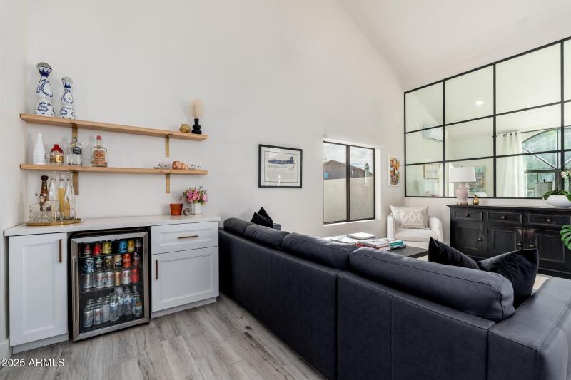 5010 E Nisbet Rd - 09