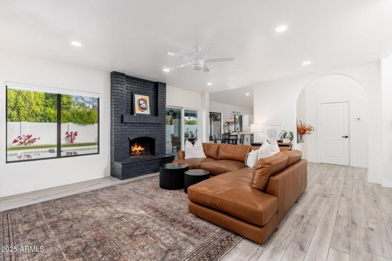 5010 E Nisbet Rd - 22