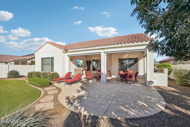 29-web-or-mls-W Berkeley Rd-S1712-029