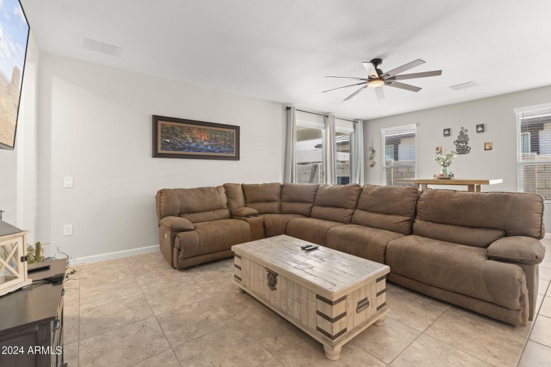 13-web-or-mls-37750-w-san-alvarez-ave