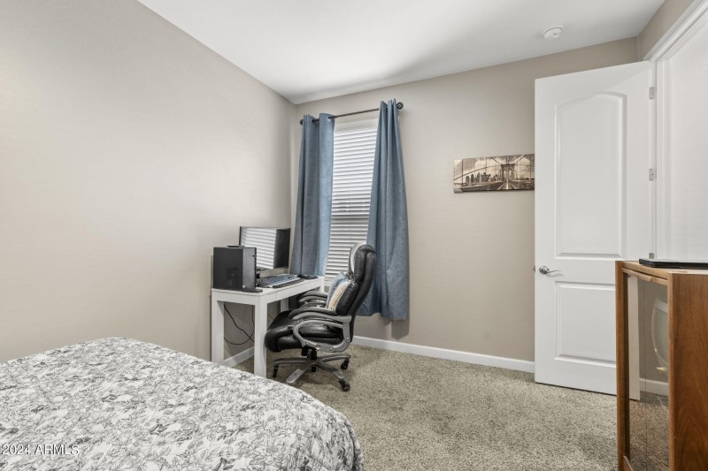 31-web-or-mls-37750-w-san-alvarez-ave