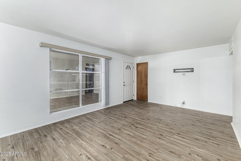 2221 N 71st St Living Room