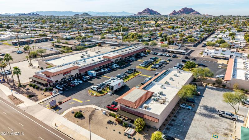 Neighborhood Shopping Dining