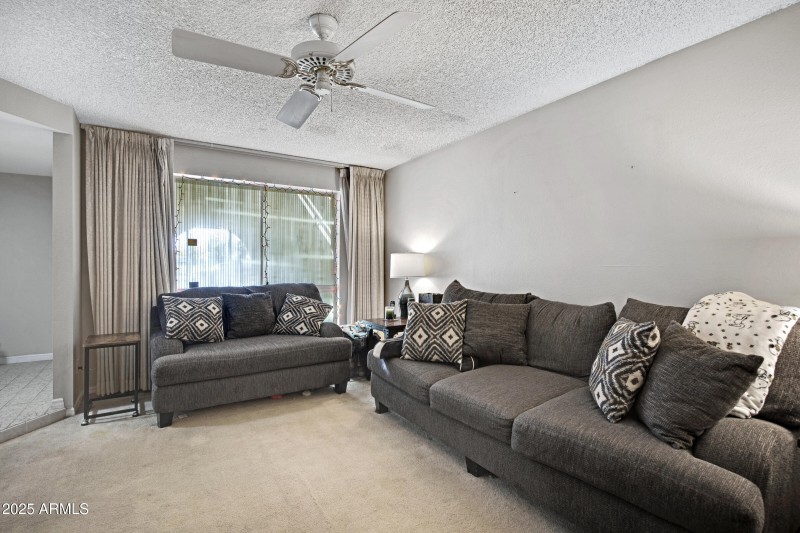 3673 S Roosevelt St-9