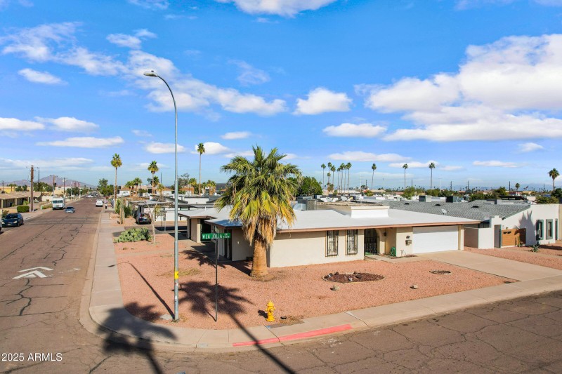 3673 S Roosevelt St-58