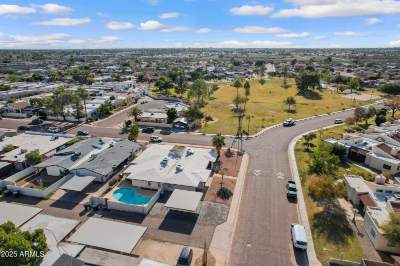 3673 S Roosevelt St-70