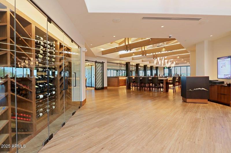 1.3 Restaurant Entrance