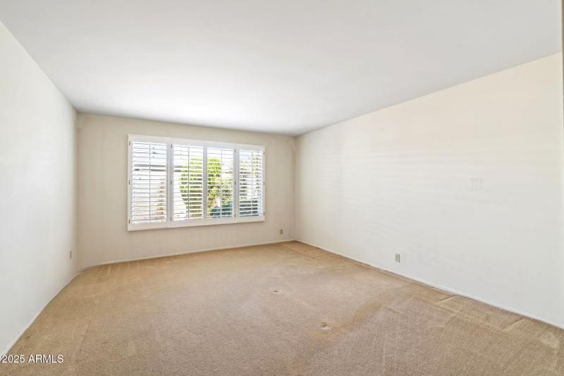 PRIMARY BEDROOM44-web-or-mls-DSC_2035