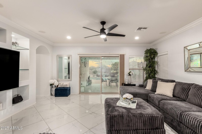 16 - Georgetown 6641