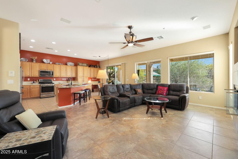 16 Or Room for Entertaining