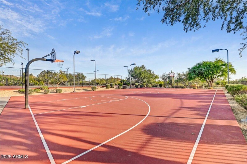 51-Community Tennis and Basketball