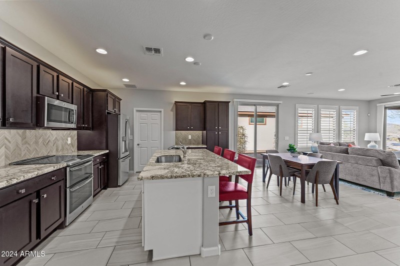 3739 Goldmine Canyon Way