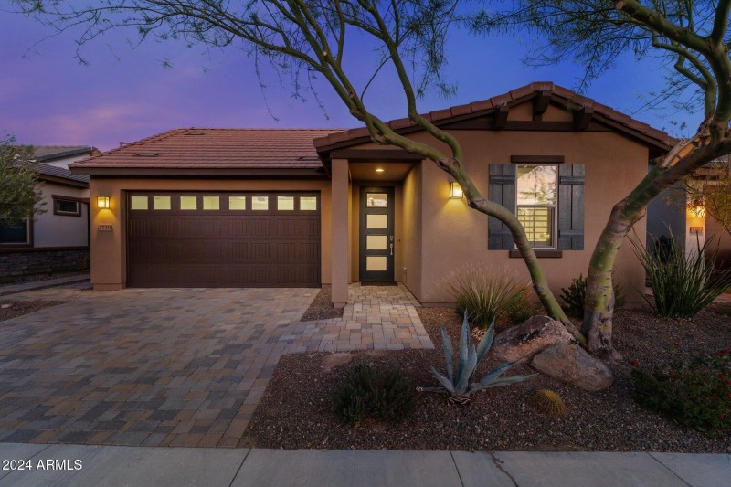 3739 Goldmine Canyon Way