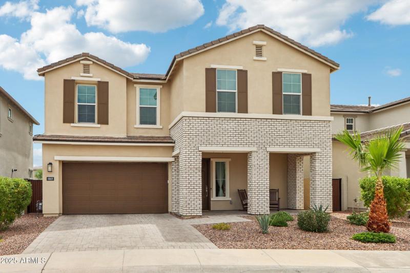 4-web-or-mls-E Muriel Dr-S0409-002