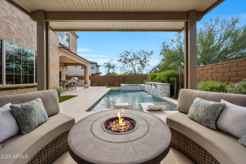 Outdoor Entertaining