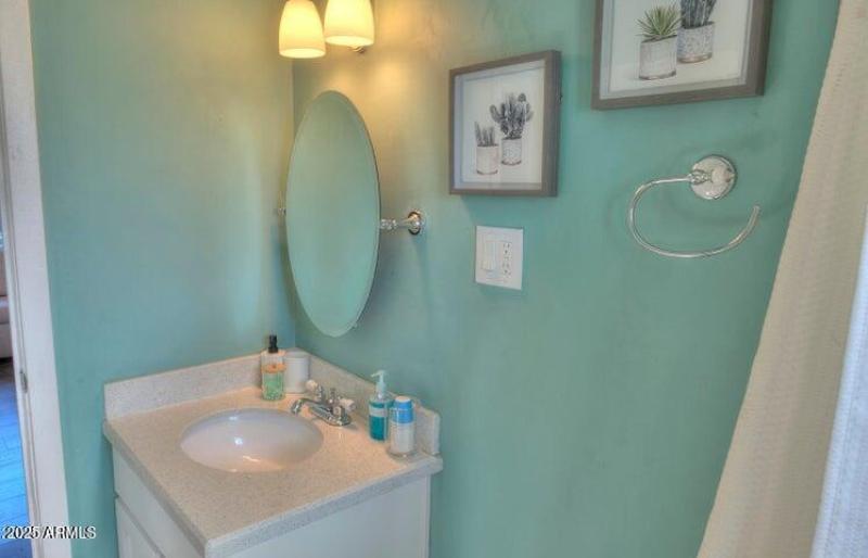 20251212194713341175000000-o