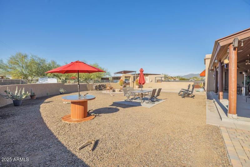 maddock bacyard to north