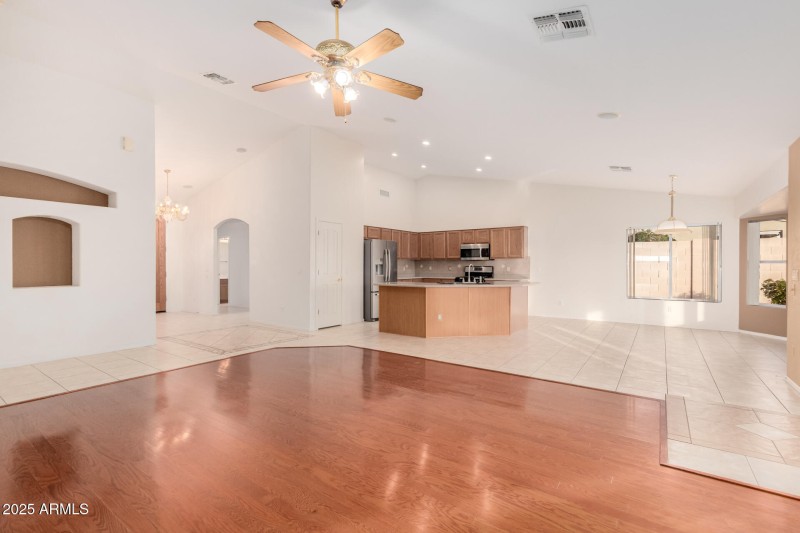 4445 E Sleepy Ranch Rd