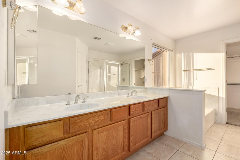 4445 E Sleepy Ranch Rd