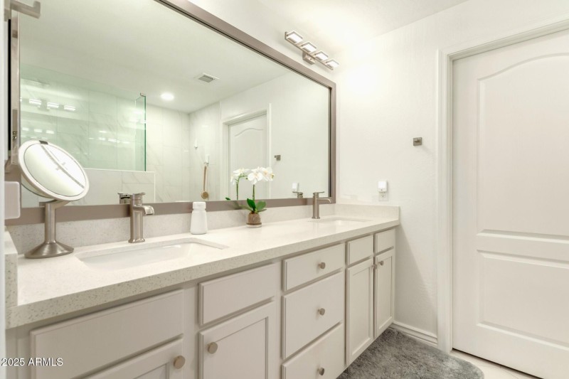 Remodled master bath