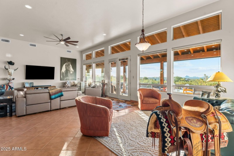 35740 S Calico Circle