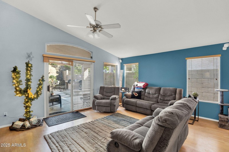 5-web-or-mls-1714 W Hiddenview Dr-5